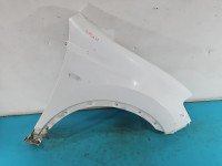 Błotnik przód prawy Nissan Qashqai I J10 06-13 biały 326G