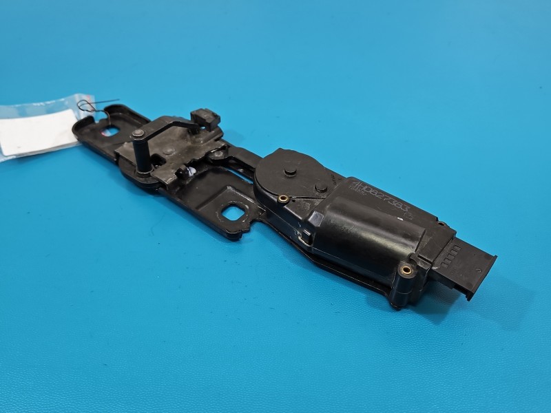 Zamek klapy tył AUDI A8 D4 4H sedan Dociąg 5 PIN 4H0827383