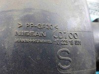 Obudowa filtra powietrza Nissan Qashqai I J10 06-13 2.0 dci
