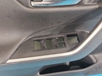 Tapicerka drzwi przód lewa boczek Toyota Rav4 V