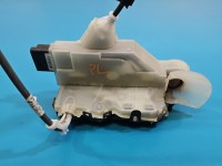 Zamek przód lewy 104235 Peugeot 3008 II EUROPA Peugeot, 6pin