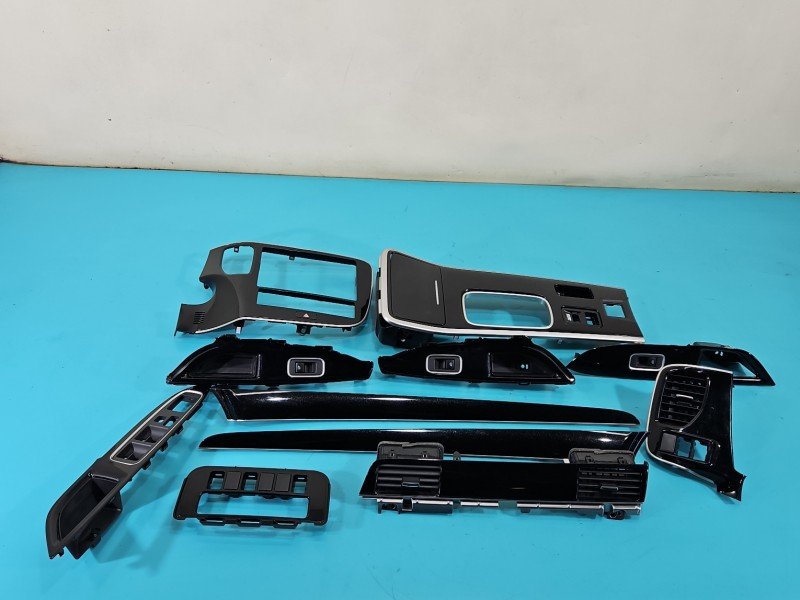 Listwa listwy dekory dekor deski Mitsubishi Outlander III 12- eu