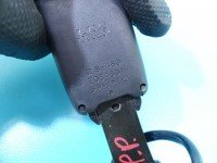 Pas bezpieczeństwa przód prawy pasażera Toyota Rav4 II 00- 7L7040