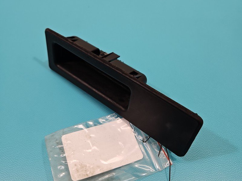 Klamka klapy tył Bmw f10 f11 108229-10