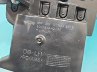 Kratka nawiewu środkowa Tesla Model S 1007834-00-C