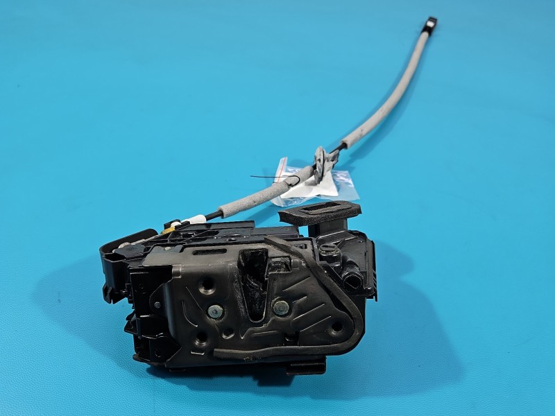 Zamek tył prawy Vw Touran II 7pin A6E-5TA839016E