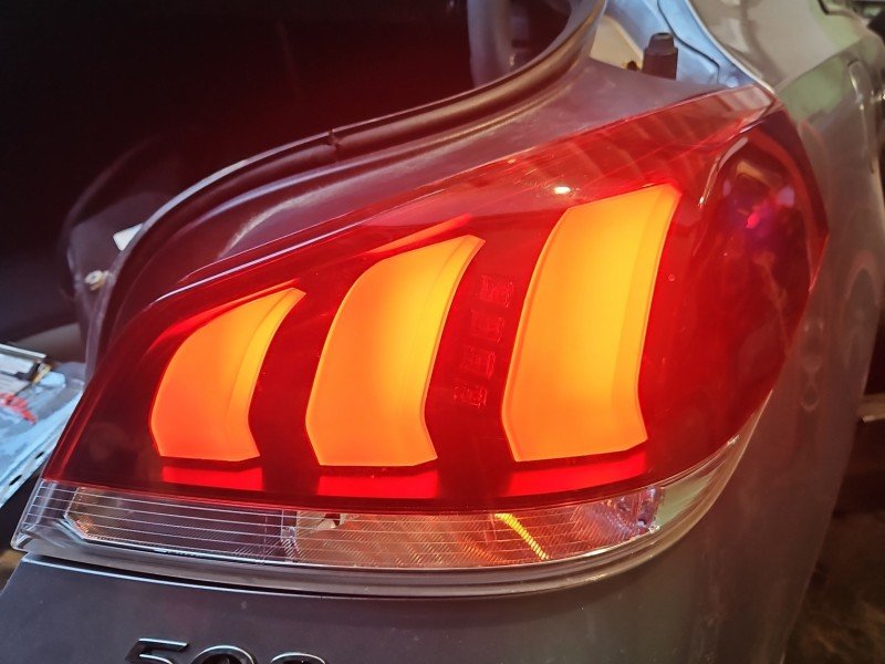 Lampa tył prawa Peugeot, LIFT 14-18 SEDAN KOITO Peugeot 508 I sedan