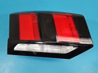 Lampa tył lewa klapy Peugeot 5008 II 17-24 HB EUROPA 9811027880, 81580101