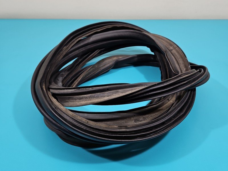 Uszczelka klapy Kia Ceed II 12-18 Uszczelka klapy Kia Ceed II 12-18