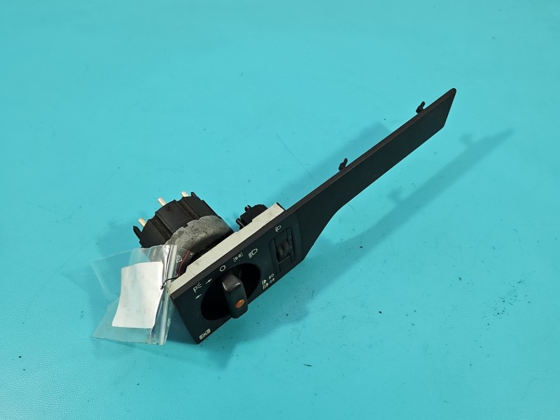 Przełącznik włącznik świateł Mercedes 124