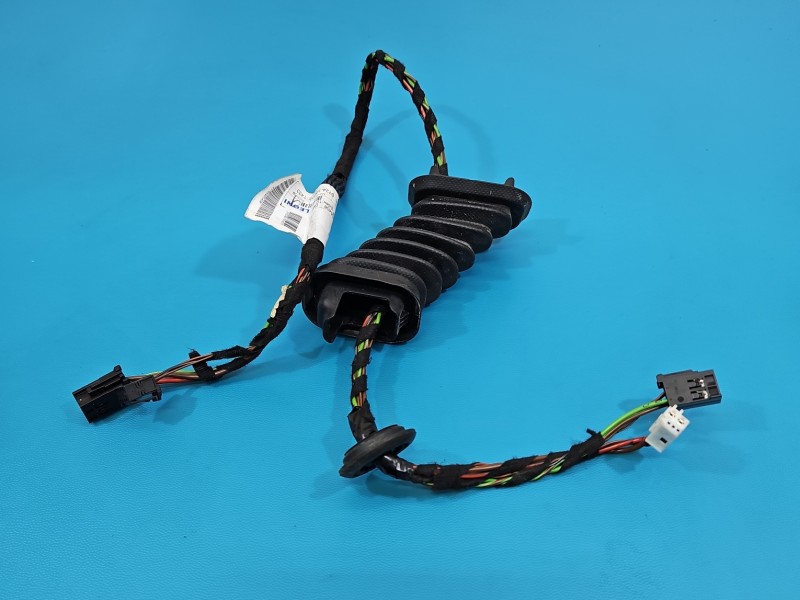 Instalacja Wiązka drzwi przód prawych Mercedes CLA C117/X117 A1765405408, A2469970051