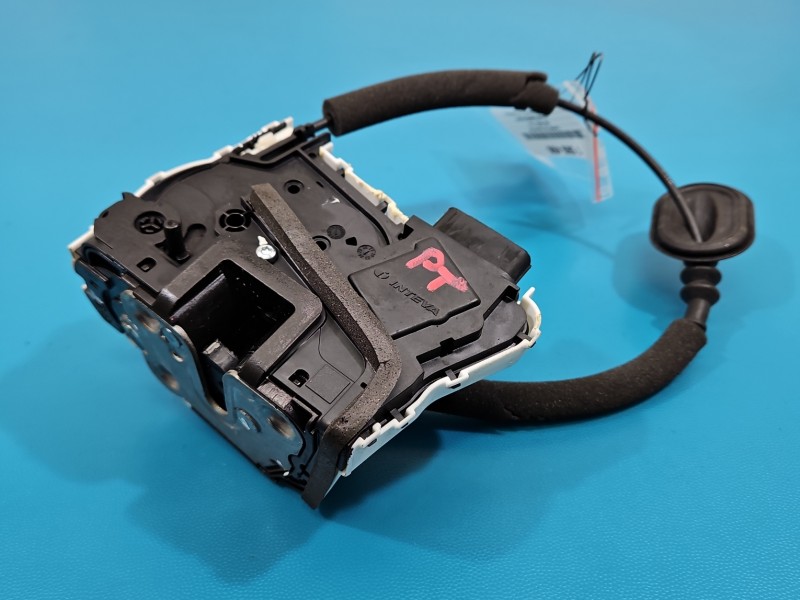 Zamek tył prawy 11341607 MG3 24- 4pin