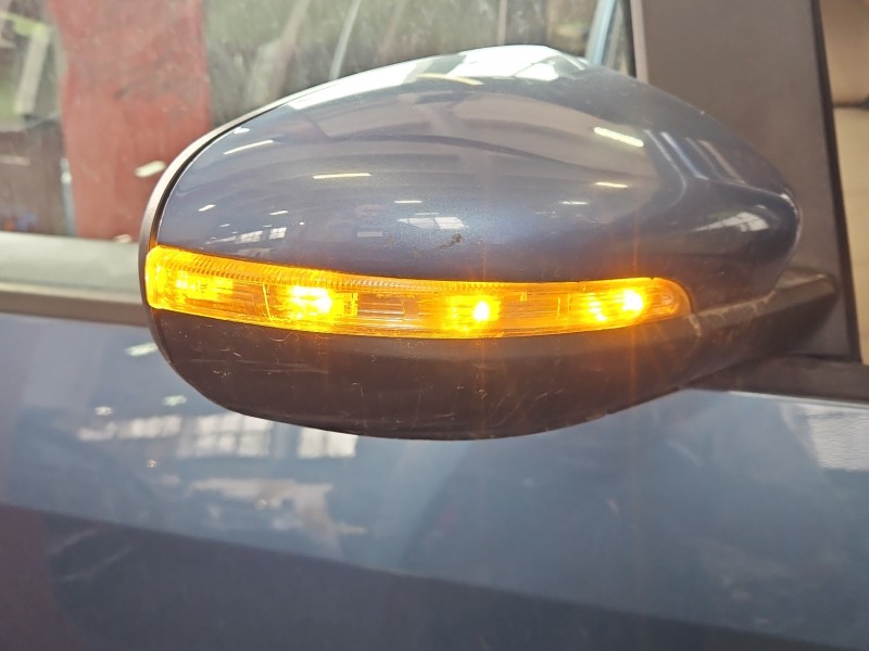 Lusterko prawe Vw Touran I 10-15r /Europa /Lakier:LR5T /6pin / Rysy na obudowie europa
