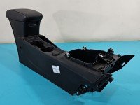 Podłokietnik TUNEL Opel Astra V K 2553382, 13412338, 888403685 EUROPA