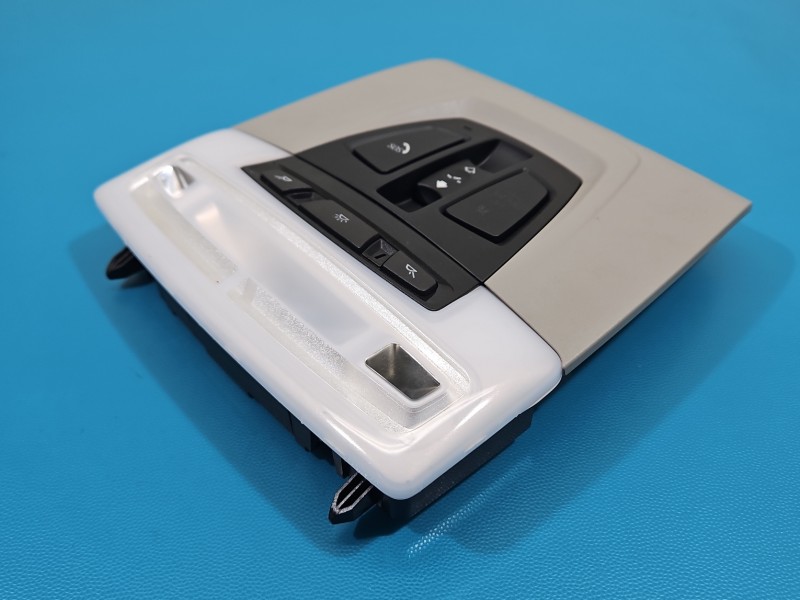 Lampa kabiny lampka bmw F30 9289926, 42927792901