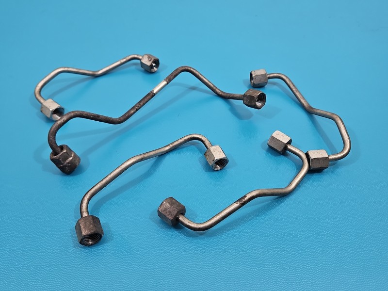 RURKI Przewód paliwowy Kia Sportage III 10-15 2.0 crdi Producent części: KIA, komplet