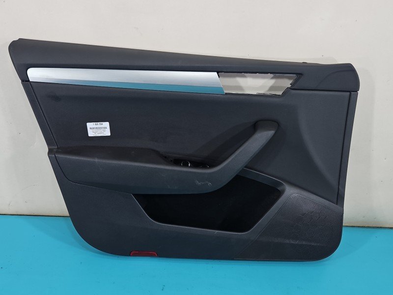 Tapicerka drzwi przód lewa boczek Skoda Superb III 132357399XX0