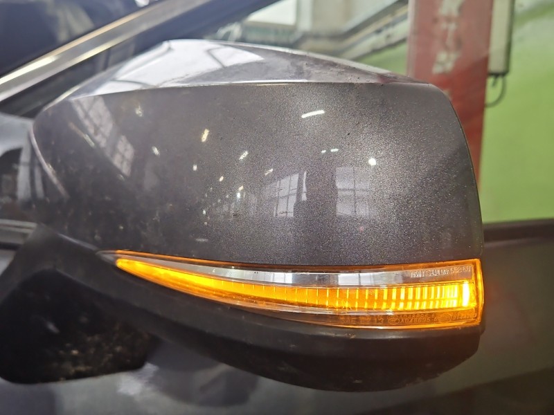 Lusterko lewe pin Toyota Rav4 V 5d kolor 1G3 europa