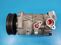 Sprężarka klimatyzacji kompresor Porsche Cayenne II 3.0d 699357