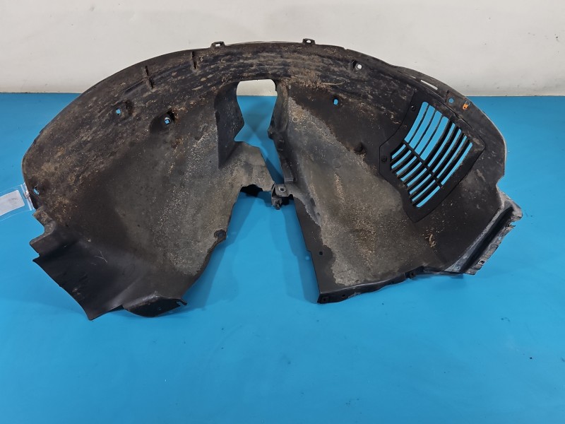 Nadkole przód prawe Peugeot 3008 II 9825281680