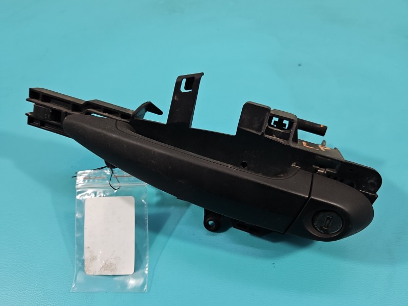 Klamka przód lewa zewnętrzna BMW E87