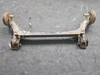 Tylna belka oś tył Vw Golf III 1.6 8V wiel