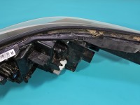 Reflektor prawy lampa przód Toyota C-HR I 16-23 EUROPA 81130-YP282-00