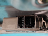 Podnośnik przód lewy Skoda Fabia I 6Y1959801 5d HB