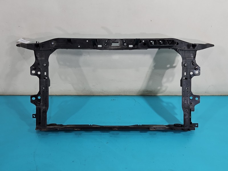 WZMOCNIENIE CZOŁOWE Pas przedni Hyundai Elantra VI 15-20 64101-F2000