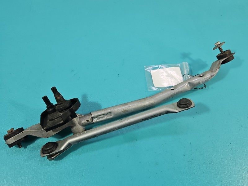 Mechanizm wycieraczek Toyota Aygo II 14-22 europa