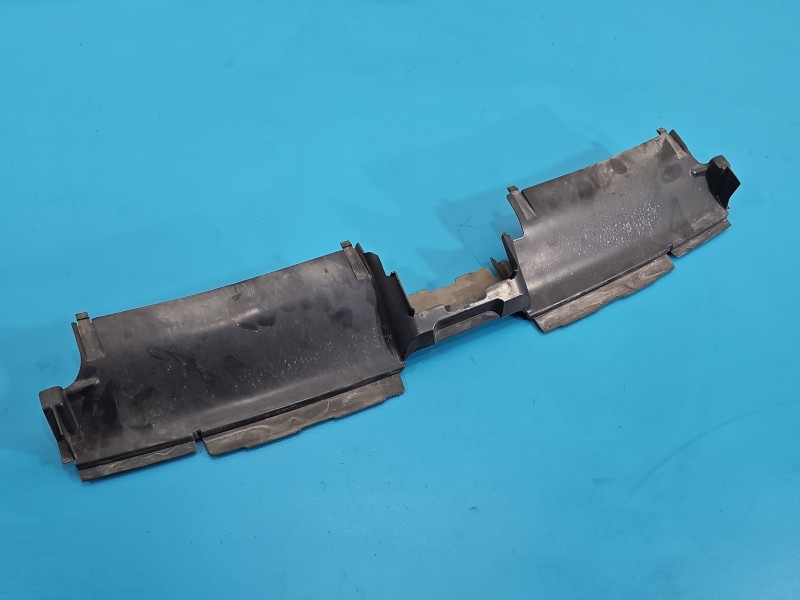 KIEROWNICA Wlot powietrza Vw Passat B8 1.4 tsi
