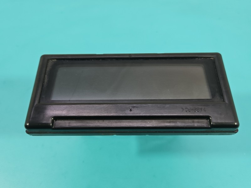 Wyświetlacz Volvo V50 S40 II 8696495 monitor