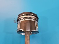 Tłok Toyota Avensis III T27 2.0 D4D 126KM