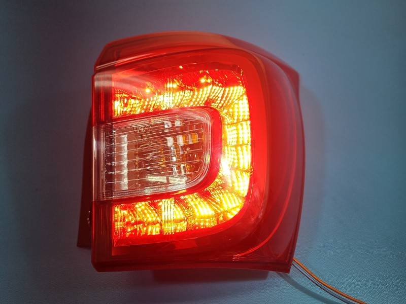 Lampa tył prawa Suzuki Sx4 S-Cross 13-21 HB EUROPA 220-18733