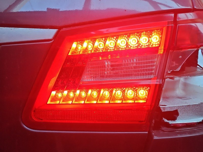 Lampa tył prawa Mercedes W212 kombi Lampa tył prawa Mercedes W212 kombi