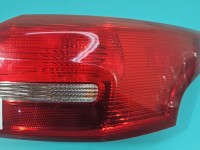 Lampa tył prawa Ford Focus Mk3 sedan EUROPA