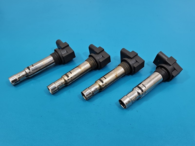 Cewka zapłonowa Vw Golf plus 1.4 16V 4 PIN 036905715F