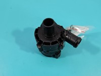 Pompka obiegu wody pompa Vw Passat B8 2.0 tdi 5G0965567, 0392023209