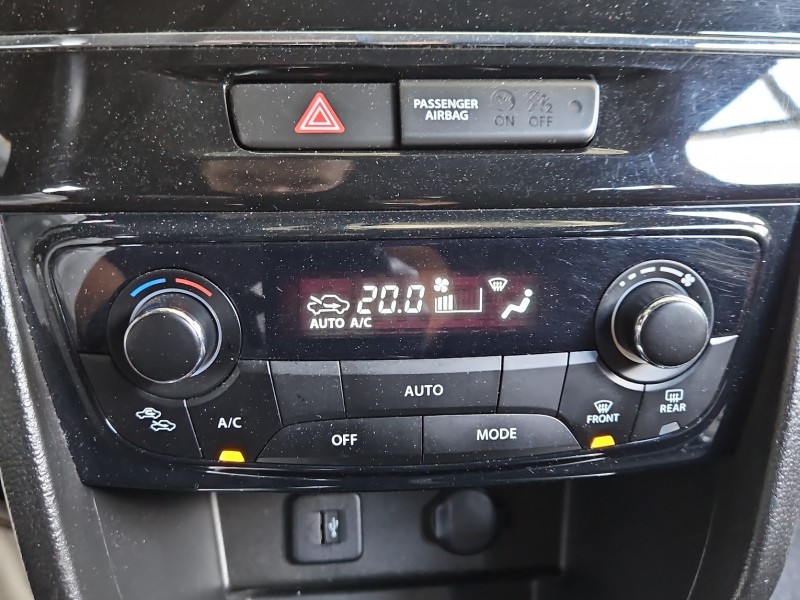 Konsola panel nawiewu Suzuki Vitara II 15- 39510-54P00