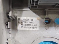 Lampa kabiny lampka Mercedes W221 A2218708426