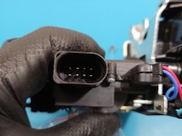 Zamek przód lewy Vw Passat B5 EUROPA 8pin