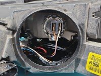 Reflektor prawy lampa przód Vw Passat CC EUROPA