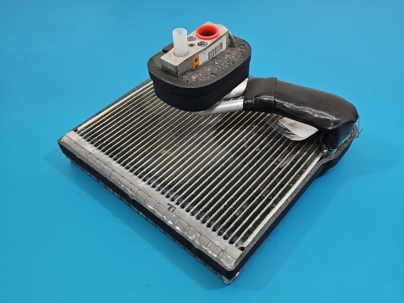 Nagrzewnica Skoda Octavia IV 5Q1816105E EUROPA