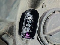 Reflektor lewy lampa przód Skoda Octavia III EUROPA