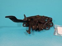 Zamek maski Nissan Juke I F15 10-19