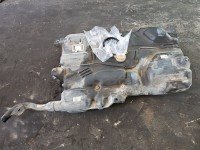 Zbiornik paliwa bak Renault Trafic III 2.0 dci