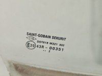 Szyba drzwi przód prawa Dacia Sandero I 08-12 HB