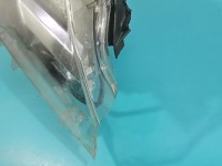 Reflektor prawy lampa przód Toyota Rav4 IV EUROPA