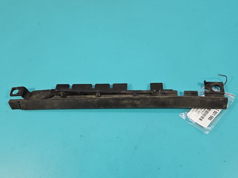 KIEROWNICA Wlot powietrza Audi A4 B9 2.0 tdi DET 8W0121292B