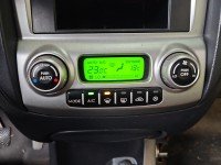 Konsola panel nawiewu Kia Sportage II 04-10